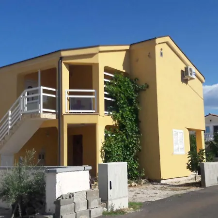 Baotic Apartment